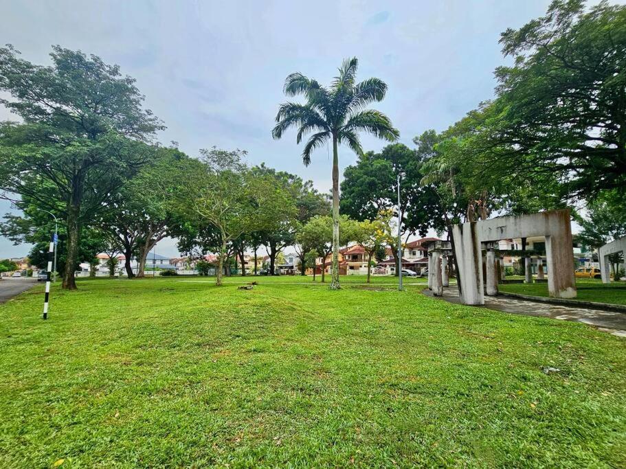 Cozy Holiday Home Karaoke Bbq Bukit Indah Jb Johor Bahru Eksteriør bilde